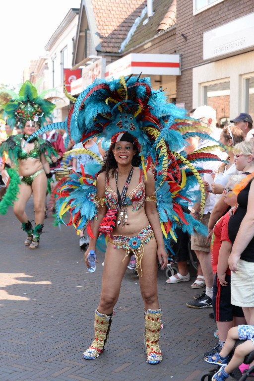 ../Images/Zomercarnaval Noordwijkerhout 151.jpg